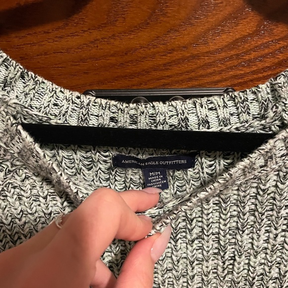 Knit American Eagle sweater - Picture 2 of 2